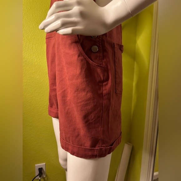 Rusty Red Short Overalls - Picture 4 of 6